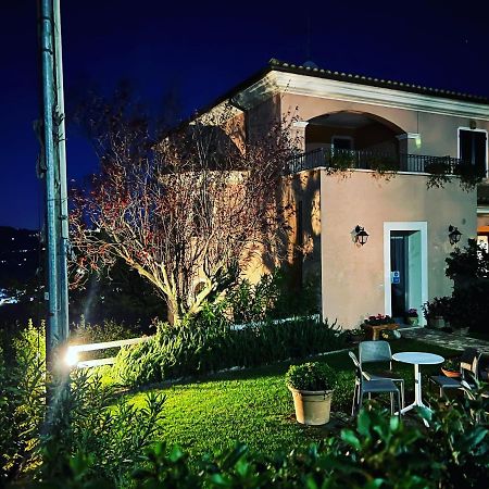 Ellebi B&B Montone  ภายนอก รูปภาพ