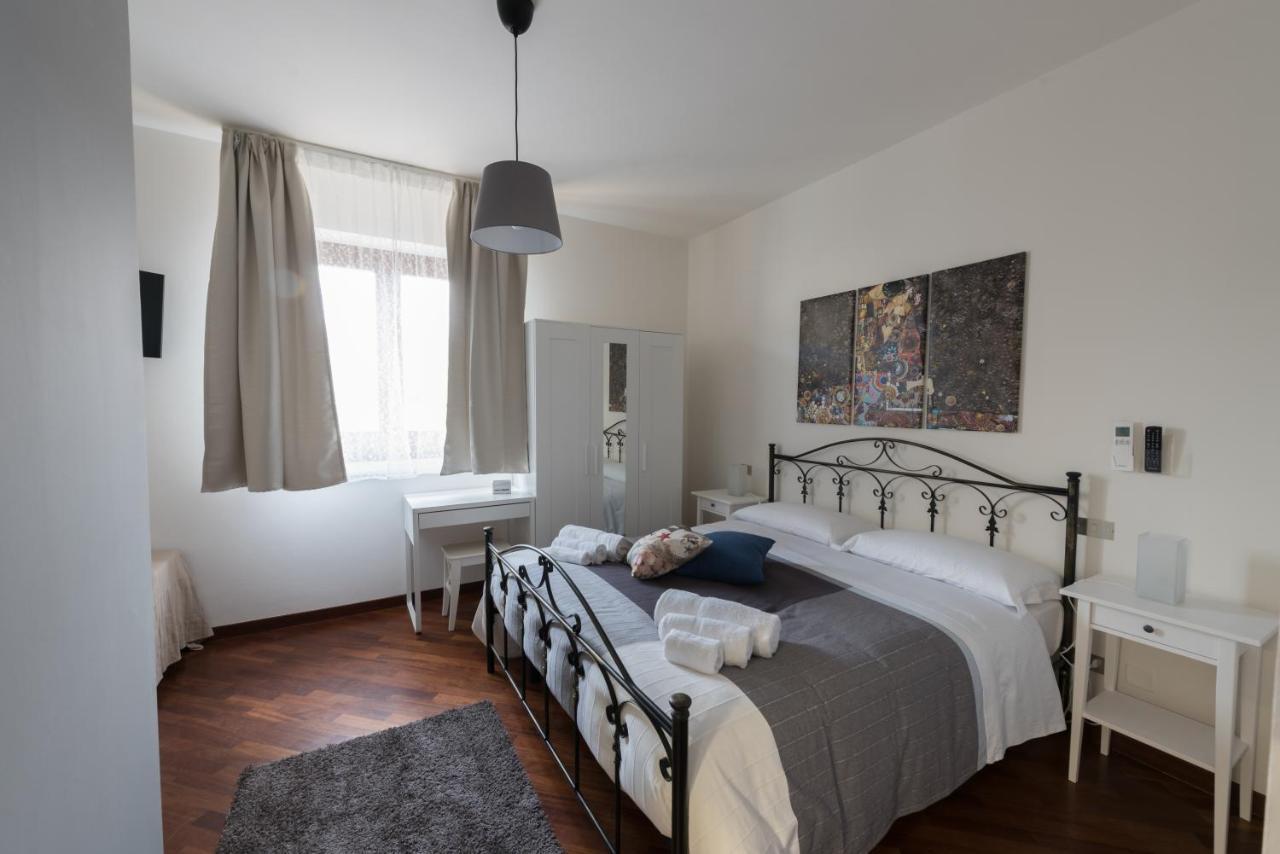 Ellebi B&B Montone  ภายนอก รูปภาพ