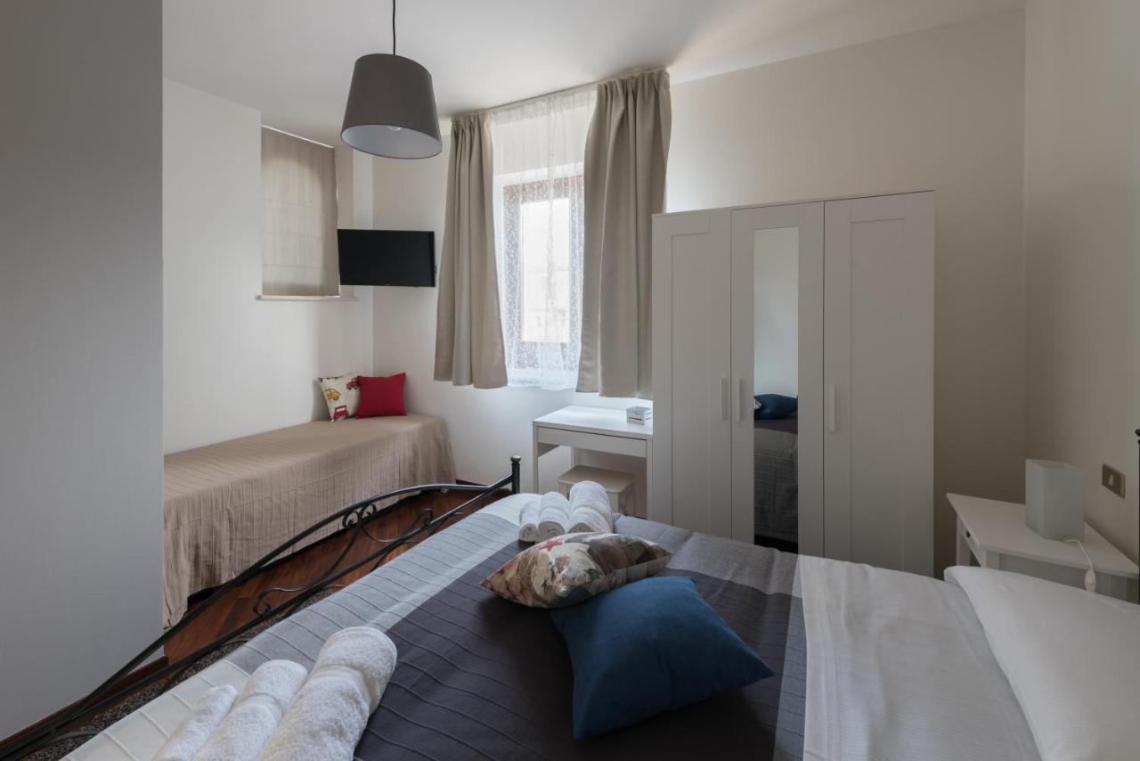 Ellebi B&B Montone  ภายนอก รูปภาพ