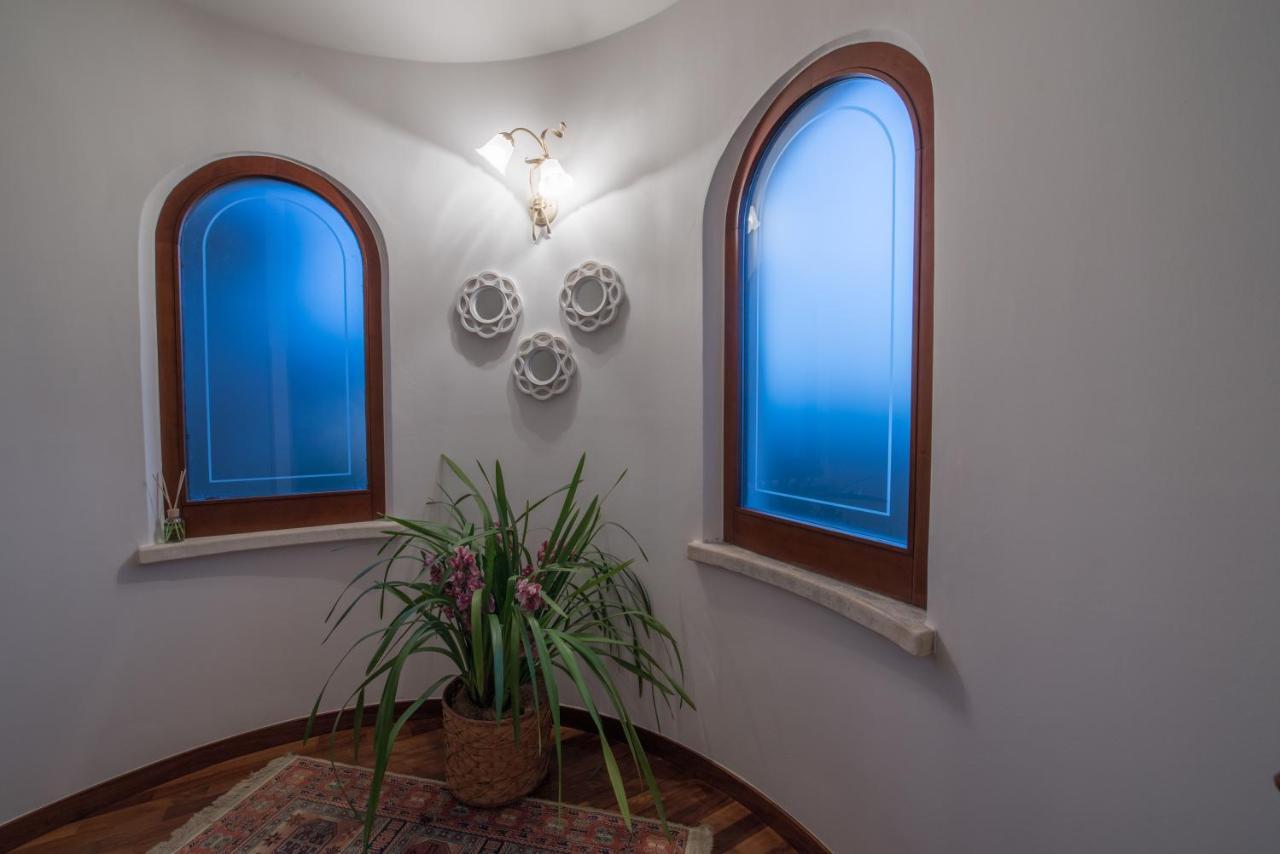 Ellebi B&B Montone  ภายนอก รูปภาพ